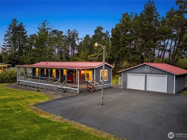 1507 227th Place, Ocean Park, WA 98640