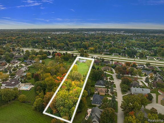 17747 N Nunneley Rd, Clinton Township, MI 48036 | MLS #20230097285 | Zillow