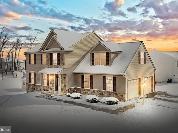 2 Heather Ln, East Berlin, PA 17316