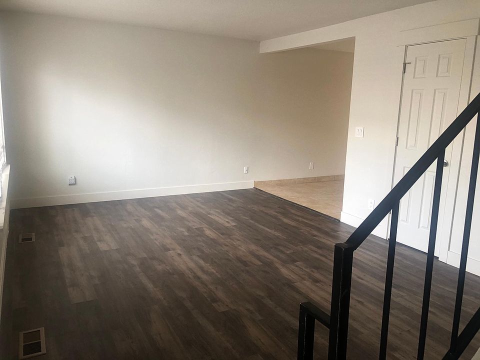 1st image of 4421 S Garden Dr