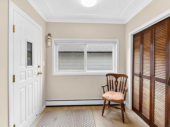 3rd image of 5122 Compton Rd #5118