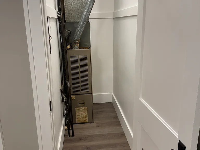 2235 S Shelby St — Photo 30
