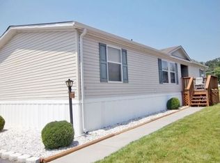 106 Cutshaws Ct, Winchester, VA 22603