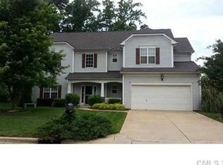 8373 Bampton Dr, Concord, NC 28027