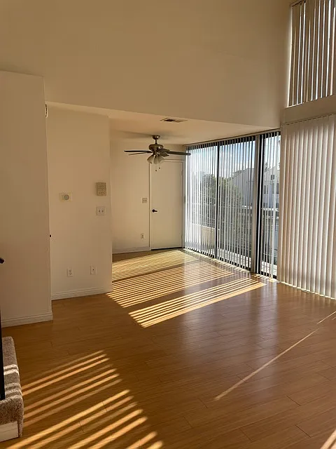 3 bed, 1500 sqft, $4,495 — Photo 3