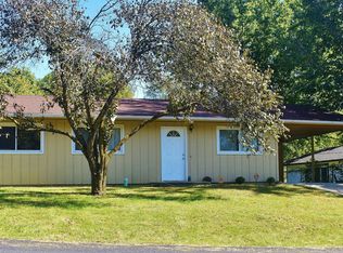 2 S Blue Jay Way, Columbia, MO 65203