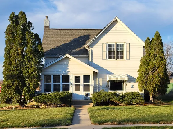 1207 8th St, Boone, IA 50036