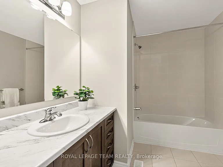 619 Geranium Walk — Photo 30