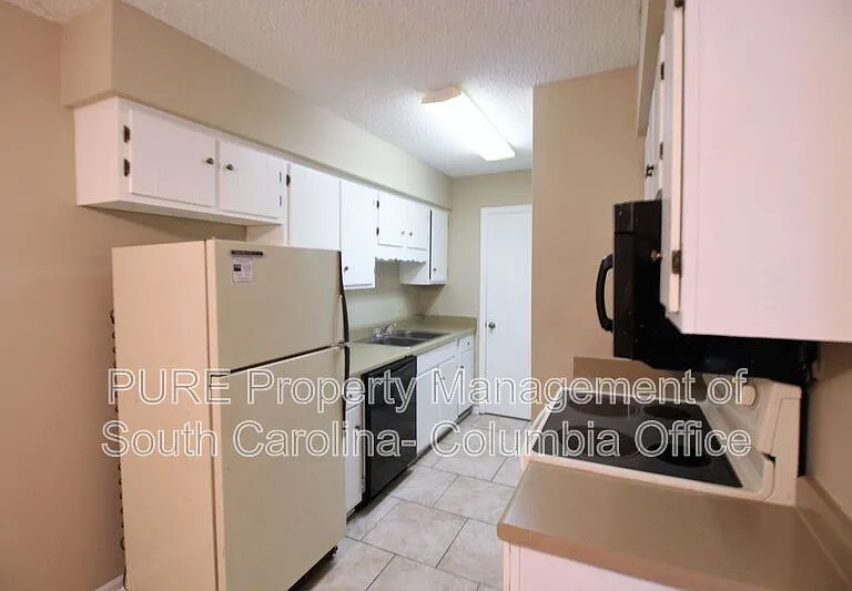 1682 Horseshoe Dr #D — Photo 9