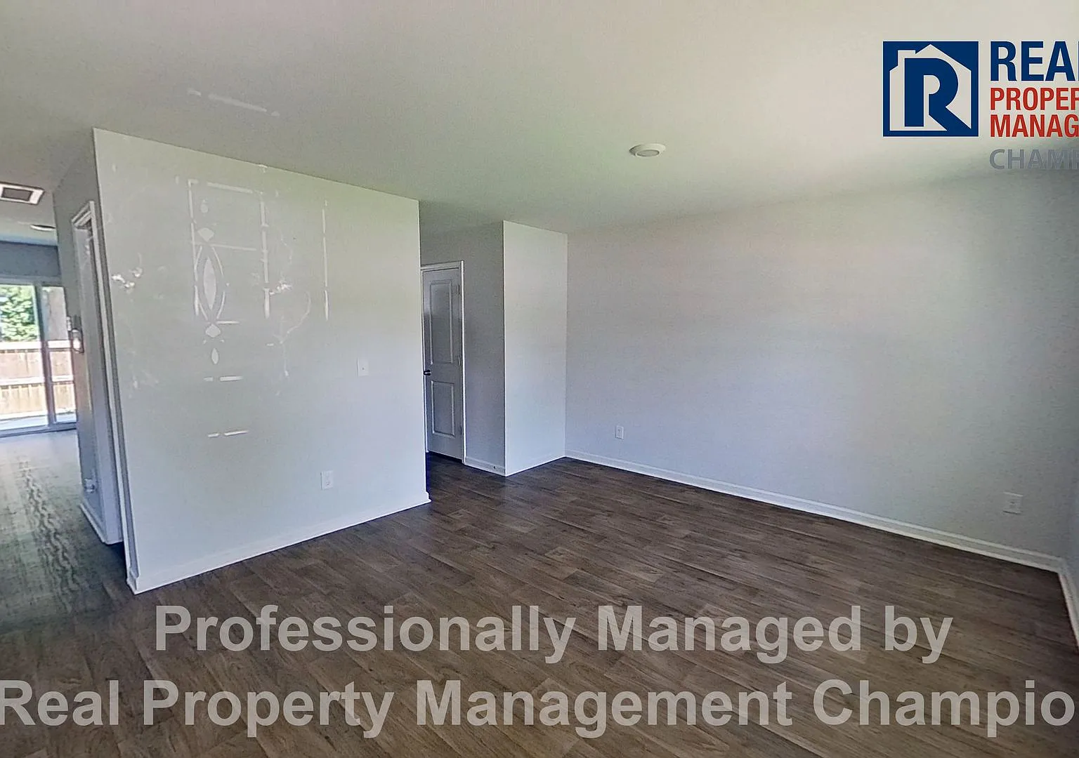 Spacious Home w/Open Living, Fireplace, Fenced Yard & Solar Panels — Photo 2