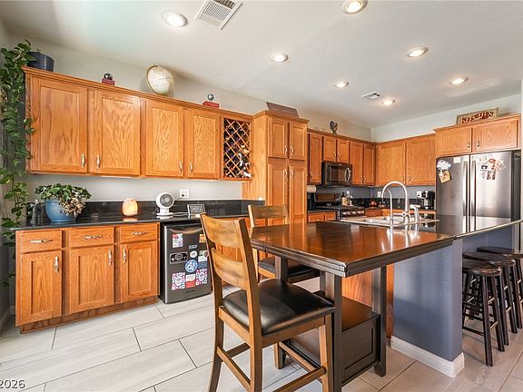 4th image of 506 Short Crest Ct