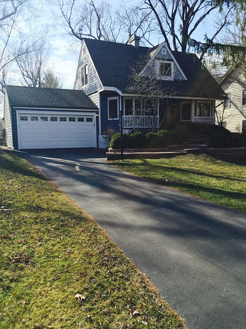 210 N Wilmette Ave photo 1