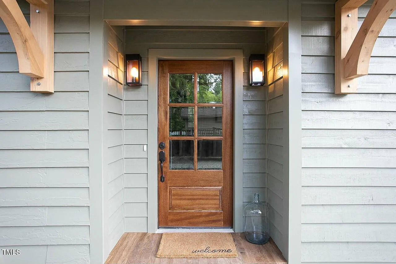 1 bed, 1.0 bath, $2,500 — Photo 4