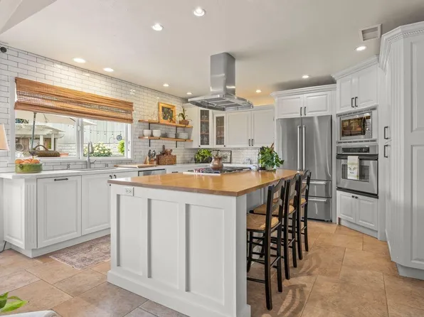 614 Crestview Dr, Ojai, CA 93023
