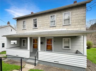 126 Station St, Herminie, PA 15637