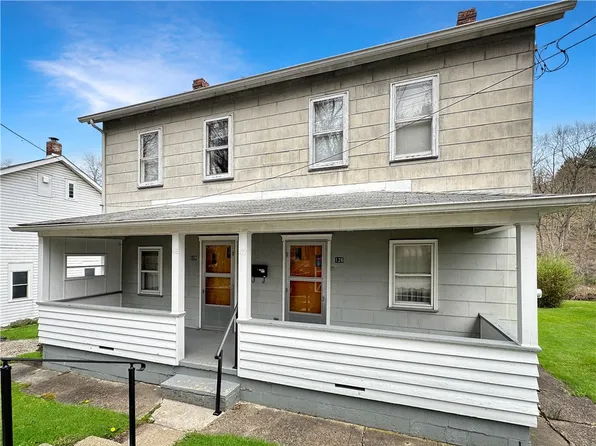 126 Station St, Herminie, PA 15637