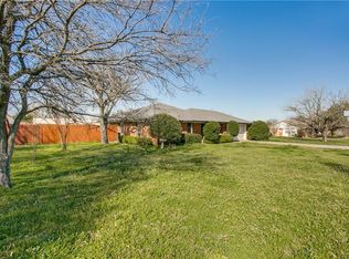 112 Spring Hill Rd, Red Oak, TX 75154