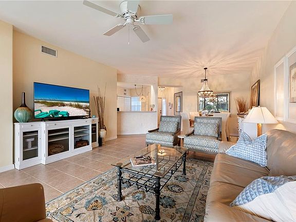 3rd image of 10129 Colonial Country Club Blvd
