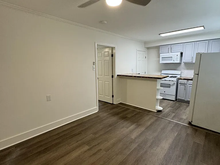 4278 Oxford Ave #2 — Photo 14