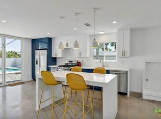545 W Yorba Rd, Palm Springs, CA 92262