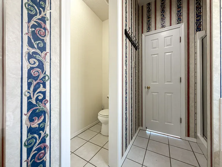 6429 Galven Way — Photo 15
