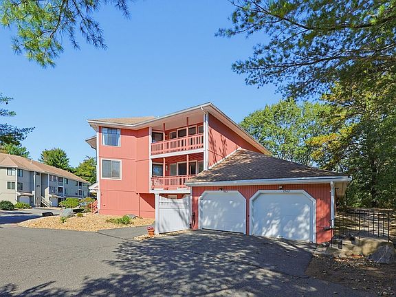 2nd image of 15 1st St Unit A-2
