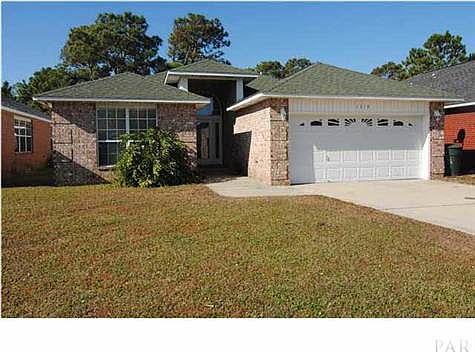 4649 Isles Dr located in Innerarity Isles, a waterfront comm