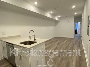 667 N 52nd St #2, Philadelphia, PA 19131
