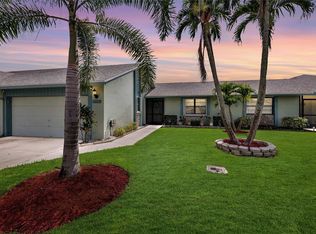 9124 SW 22nd St APT E, Boca Raton, FL 33428