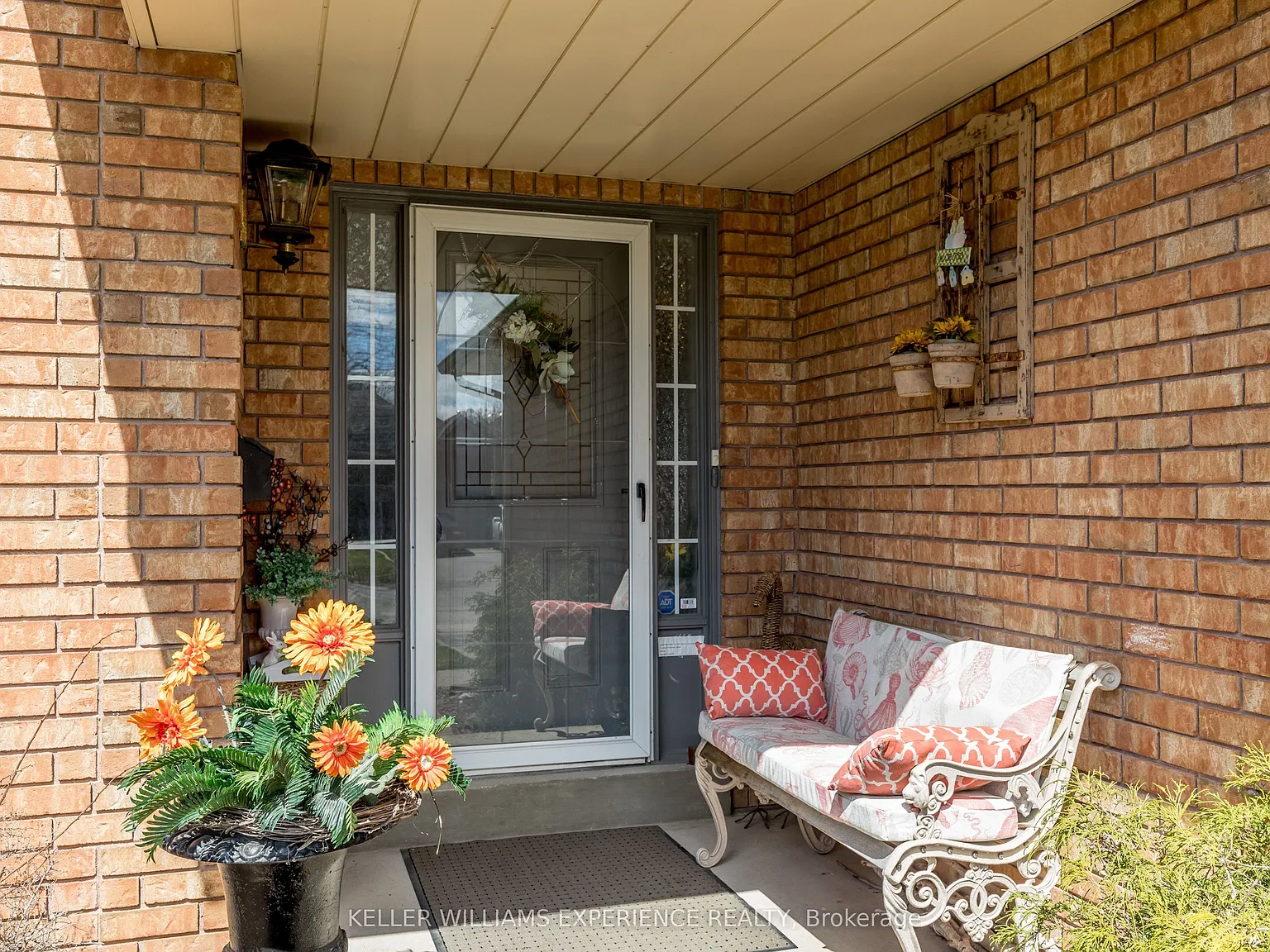 4 bed, $3,500 — Photo 2