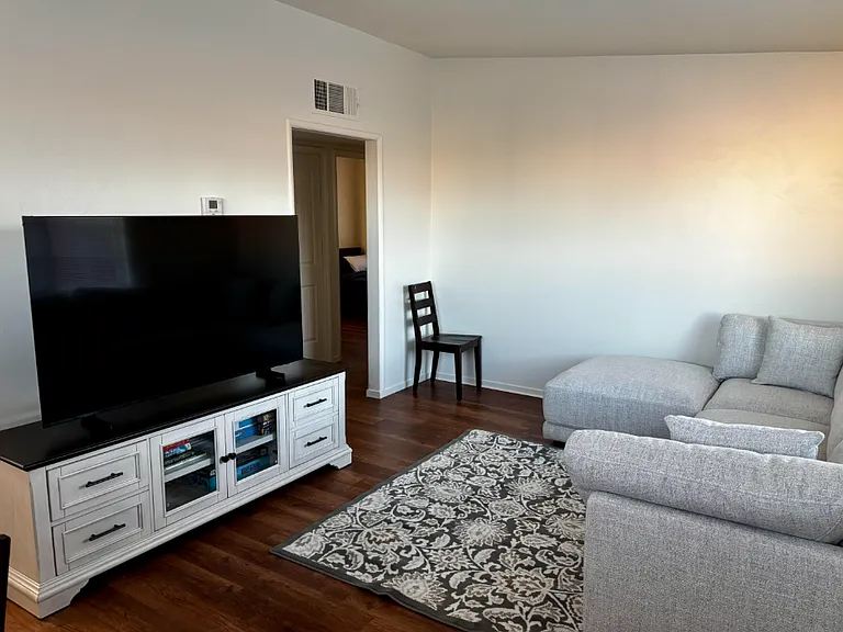 2300 S 7th Ave #2300 — Photo 7