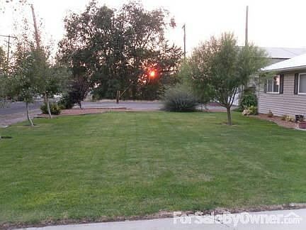 2nd image of 216 Floral Ave