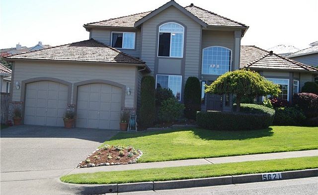 1st image of 5621 Orca Dr NE