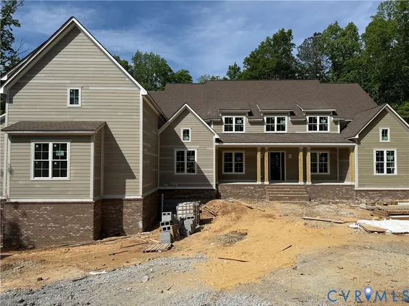 2530 Whitecastle Dr, Midlothian, VA 23113