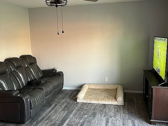2nd image of 11138 W Elk Ave