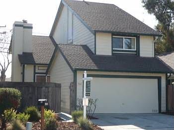2nd image of 764 Lowell Ct