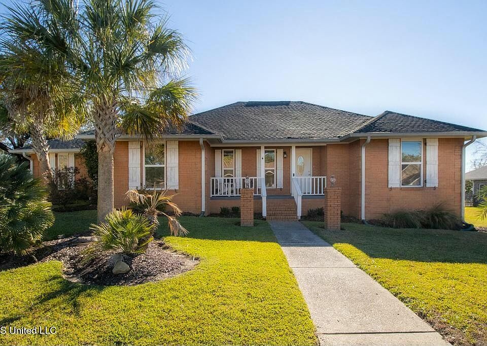 1st image of 12464 Pinehurst Ct