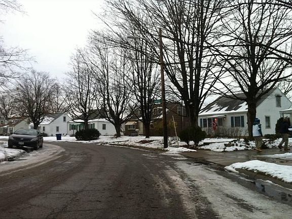 5th image of 977 Carlisle Ave