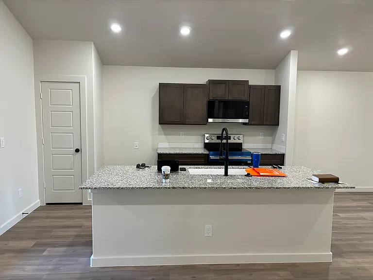 1310 Saratoga Ave — Photo 7