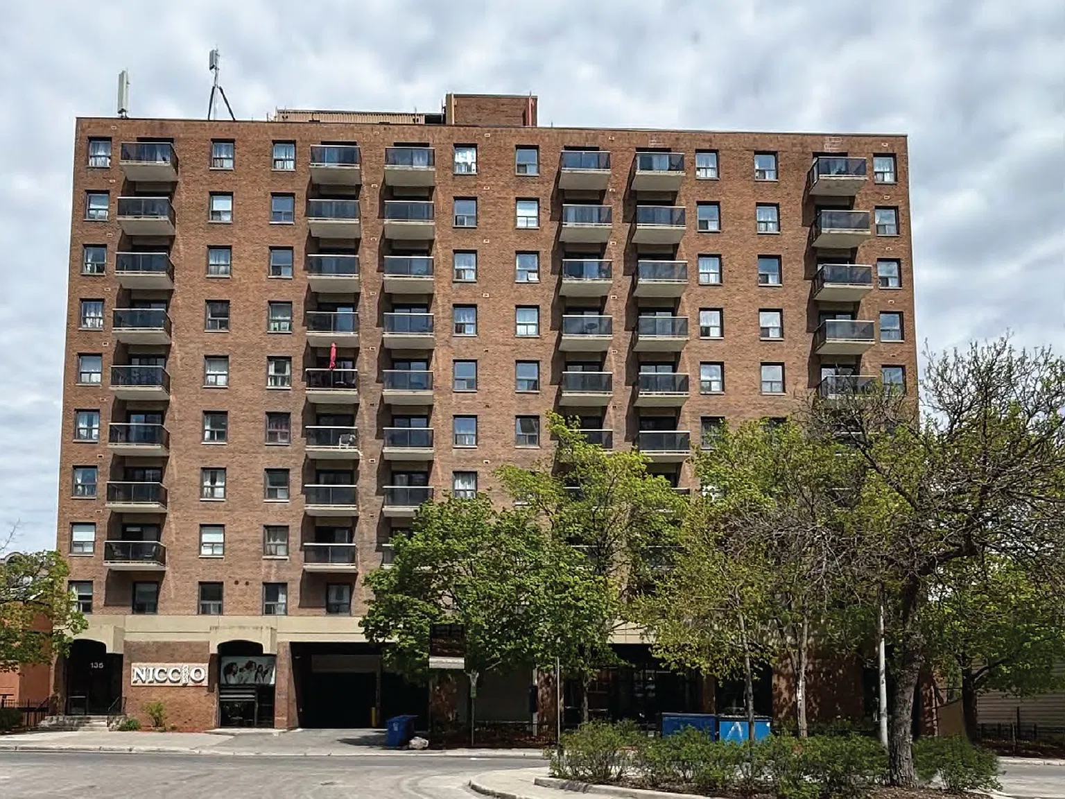 145 York St — Photo 2