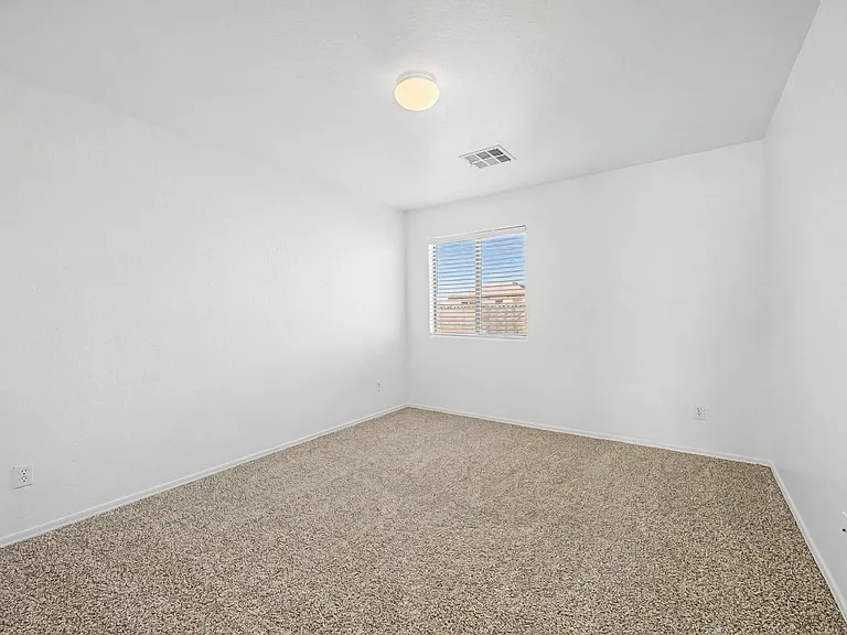 16818 W Marshall Ln — Photo 19