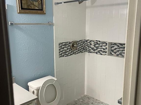 2nd image of 4159 Steck Ave Unit 275