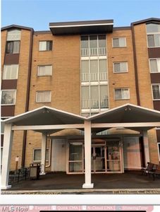 25735 Lorain Rd Unit 510, North Olmsted, OH, 44070