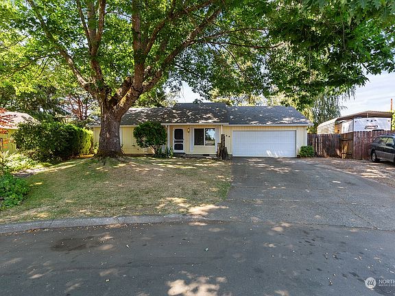 3rd image of 5116 NE 31st Court