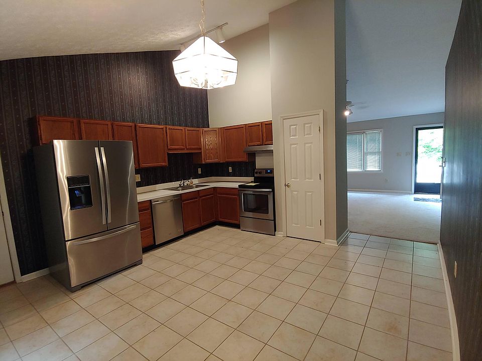 1st image of 4908 Rockford Ct