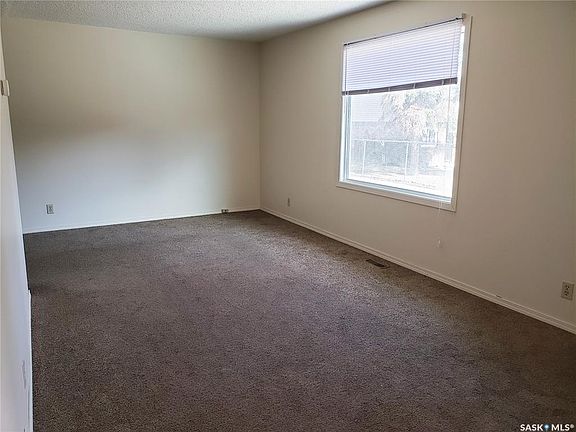3rd image of 3906 Castle ROAD