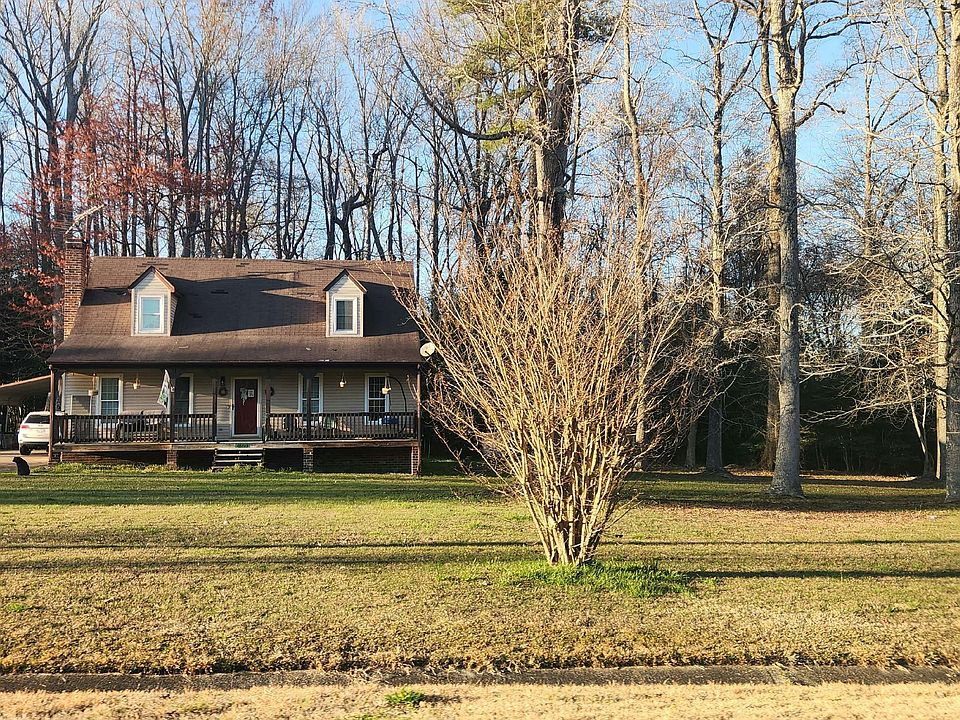 1st image of 4500 Woodstock Rd