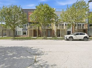 1268 W 74th St, Cleveland, OH 44102