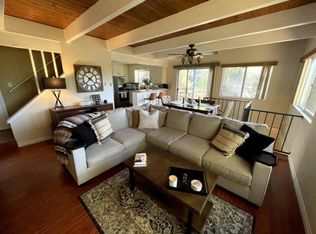 823 Dom Way, Lake Arrowhead, CA 92352