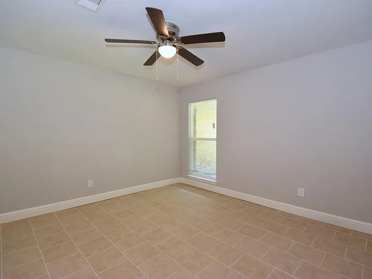3615 Willie Way — Photo 13